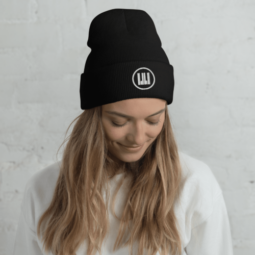 beanie-black-magic-3 beanie-black-magic-3
